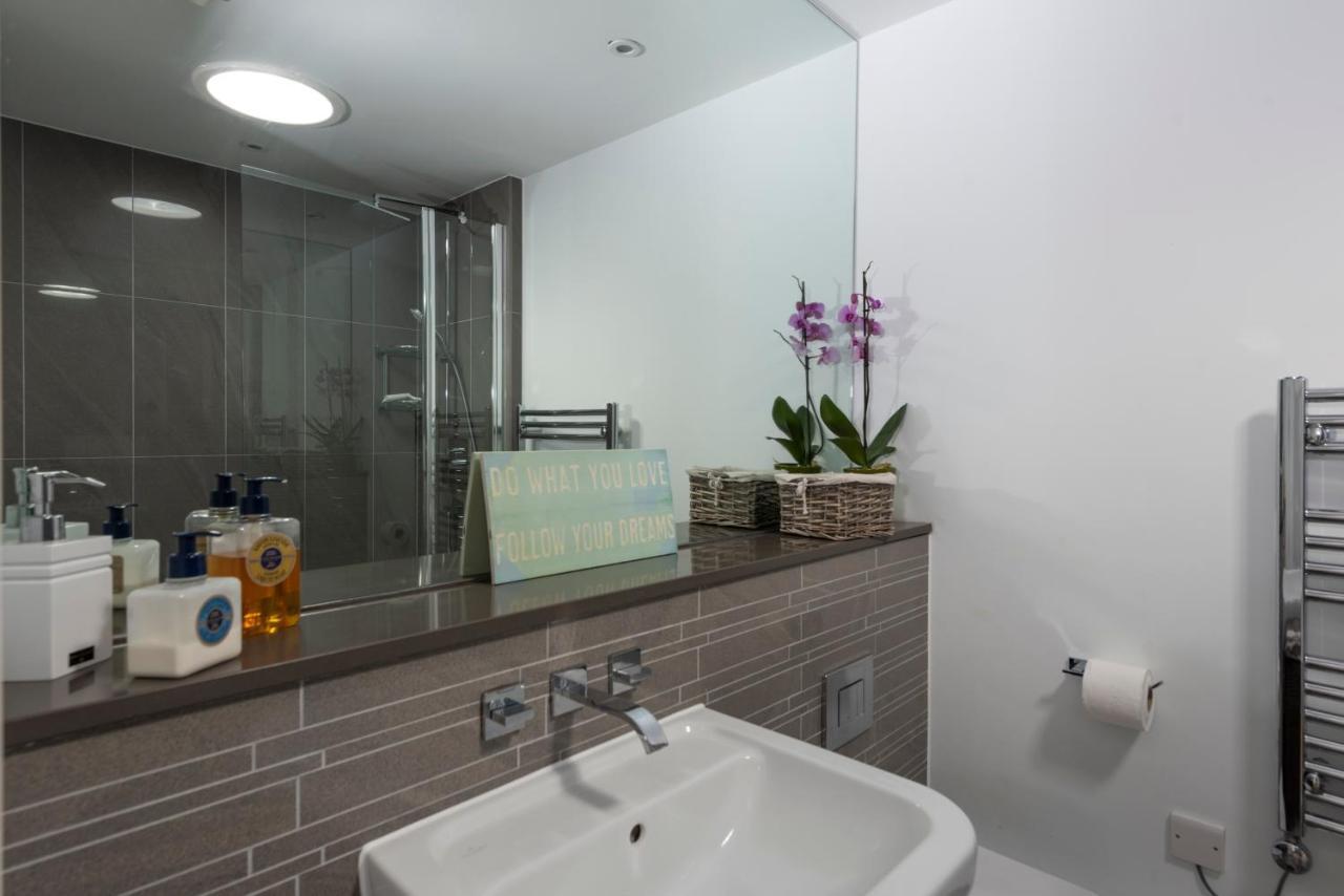 Fistral Beach Penthouse, Newquay Кранток Екстер'єр фото